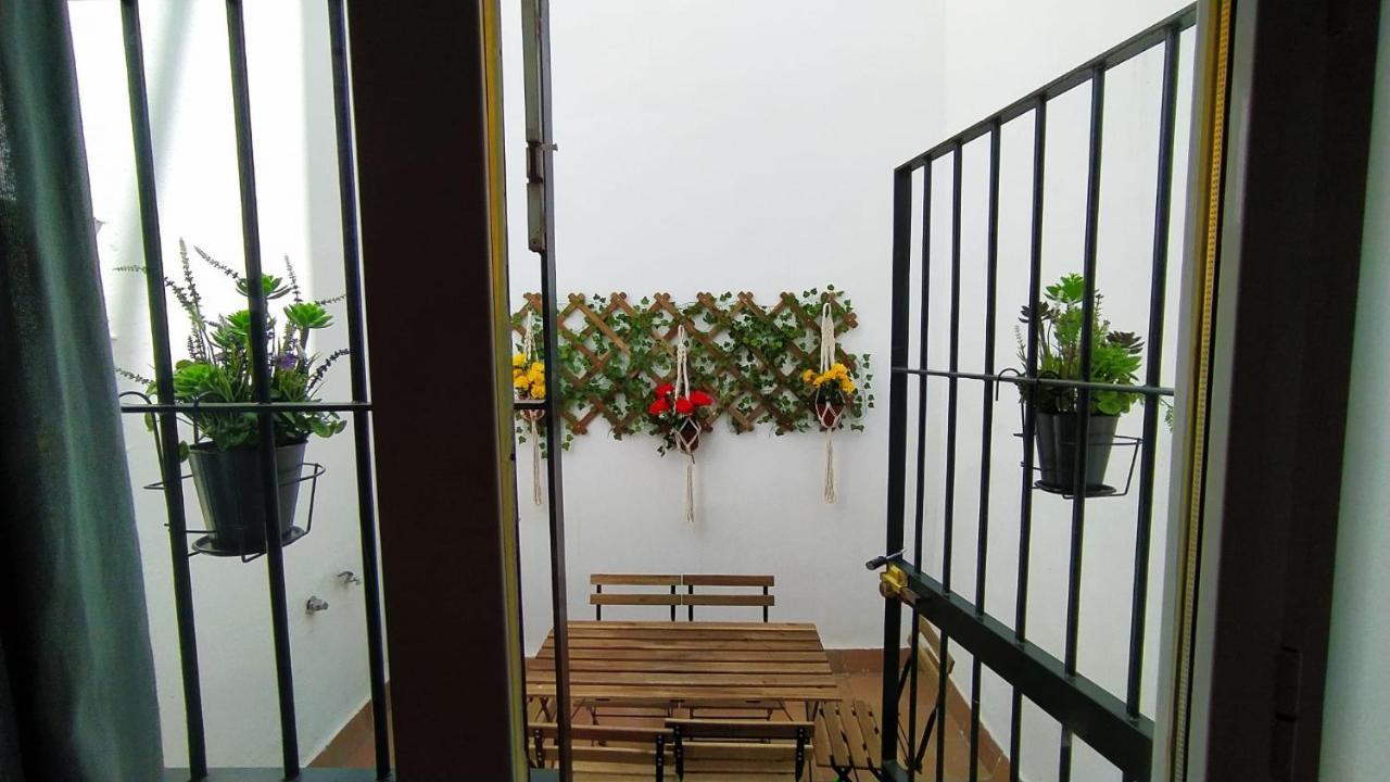 Bonito Piso En Calle Antolinez 세비야 외부 사진