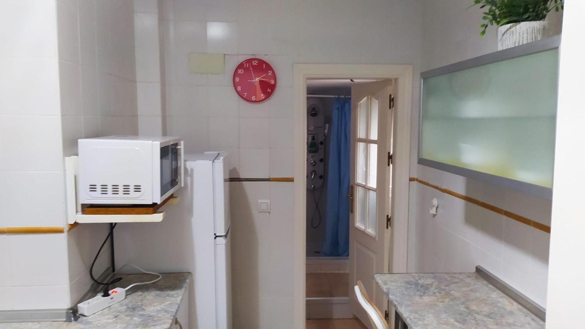 Bonito Piso En Calle Antolinez 세비야 외부 사진